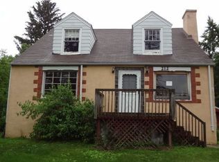 212 E 58th Pl, Westmont, IL