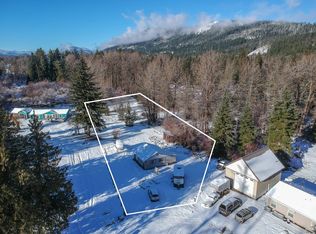 365 Black Bear Dr, Cle Elum, WA 98922