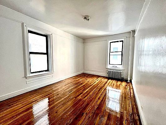 2nd image of 805 Arnow Ave #2A