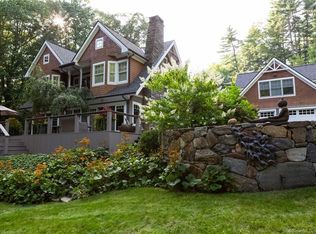 248 Pinewood Trl, Trumbull, CT 06611