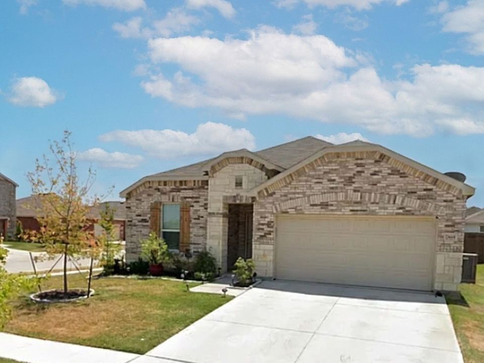 1st image of 2444 Bermont Red Ln