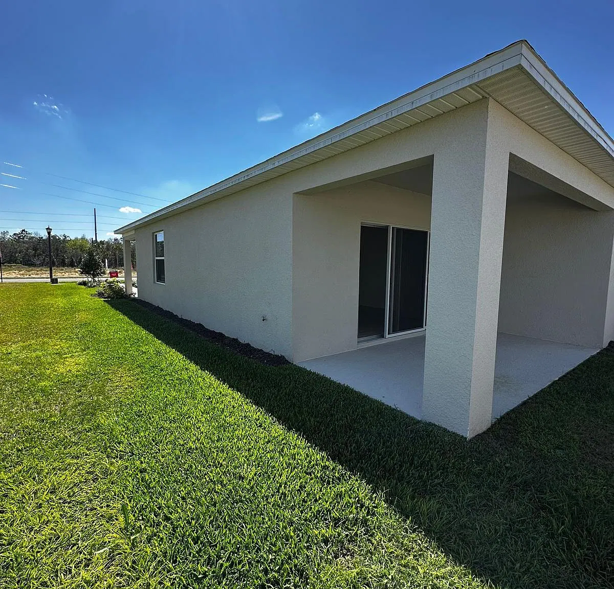 3 bed, $2,000 — Photo 4
