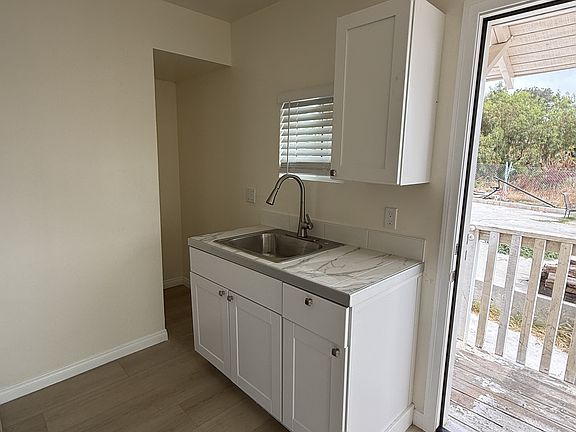 4th image of 3260 Ocean View Blvd APT B