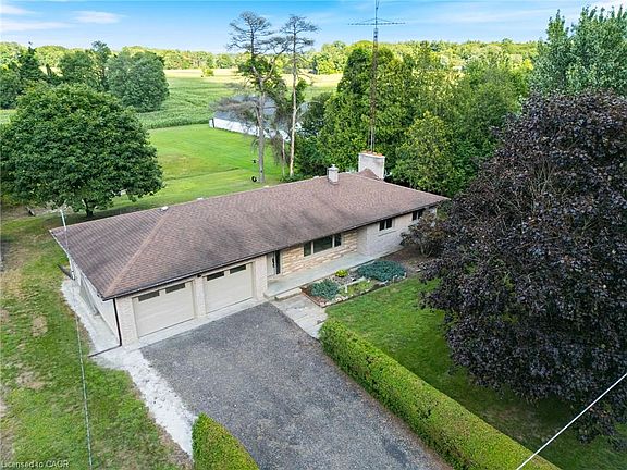 3rd image of 772 Forestry Farm Rd