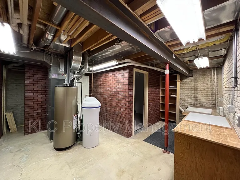 15177 Hawthorn Dr — Photo 19