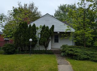 387 S Hamilton St, Gary, IN 46403