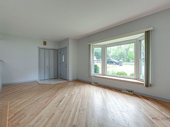 5th image of 2508 Highland Dr