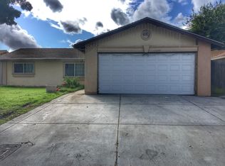 1236 Castle Oaks Dr, Stockton, CA 95210