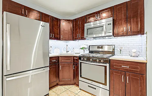 4230 Douglaston Pkwy #7H Photo 1