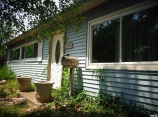 215 Kaskaskia Rd, Marquette Heights, IL 61554