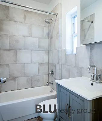 Rented by BLU Real Estate | media 14