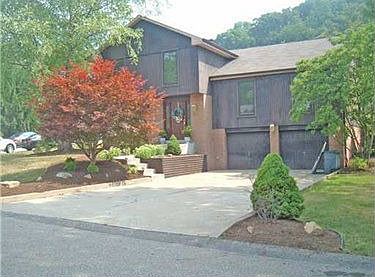 1st image of 240 Kinvara Dr
