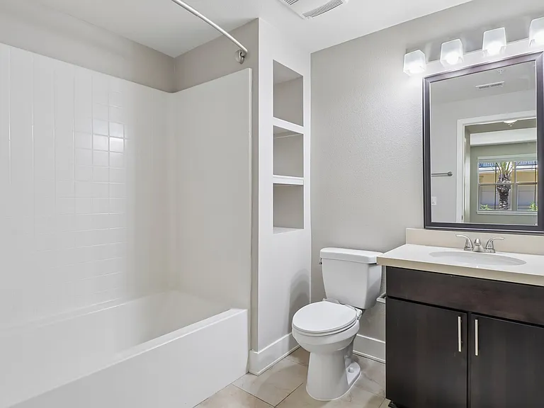 Floorplan G 2br, 2ba townhome