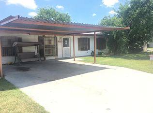 6223 Apple Valley Dr, San Antonio, TX 78242