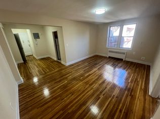 14336 Barclay Ave APT 5B, Flushing, NY 11355