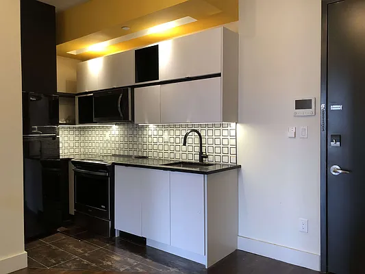 Rented by TheLocals LLC | media 42