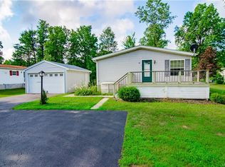 3256 Youngstown Lockport Rd, Ransomville, NY 14131