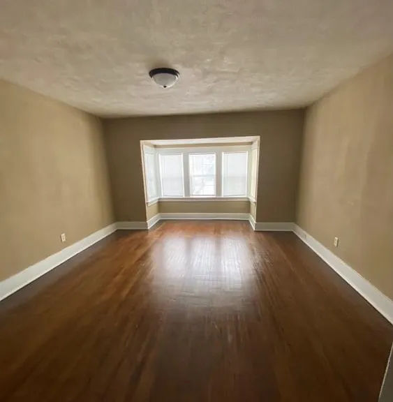 5212 N 28th Ave — Photo 10