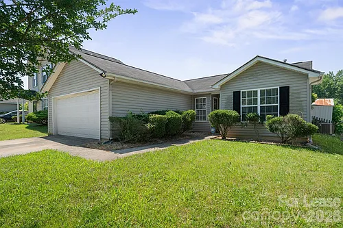 5732 Fairchase Ave Photo 1