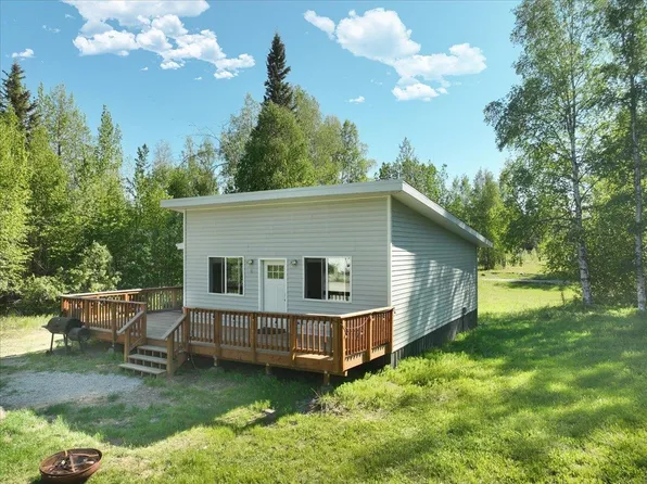 4731 Rivers St, North Pole, AK 99705