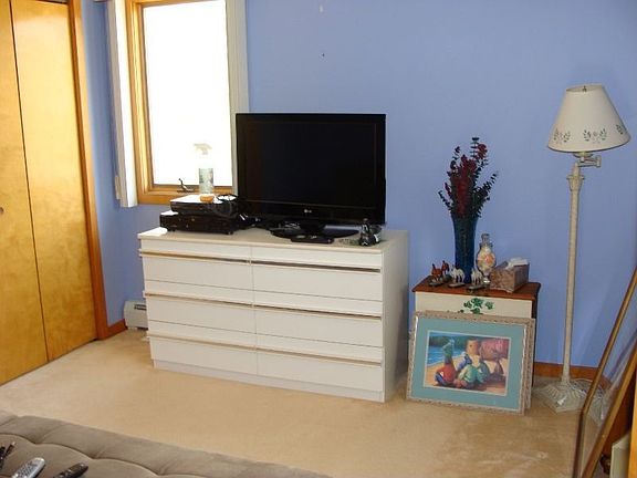 5th image of 1039 Long Beach Blvd #A