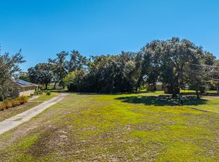 1747 Sol Legare Rd, Charleston, SC 29412