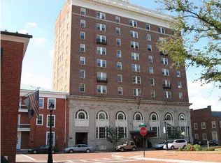 500 Court Sq APT 402, Charlottesville, VA 22902