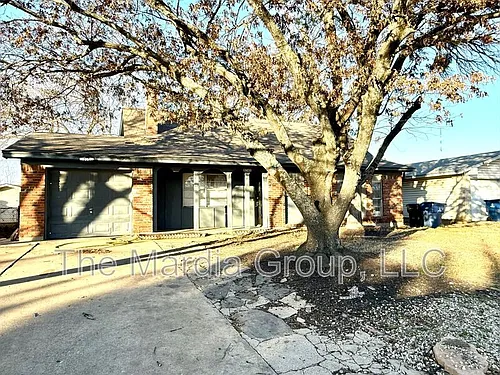 8740 Santa Rosa Dr Photo 1