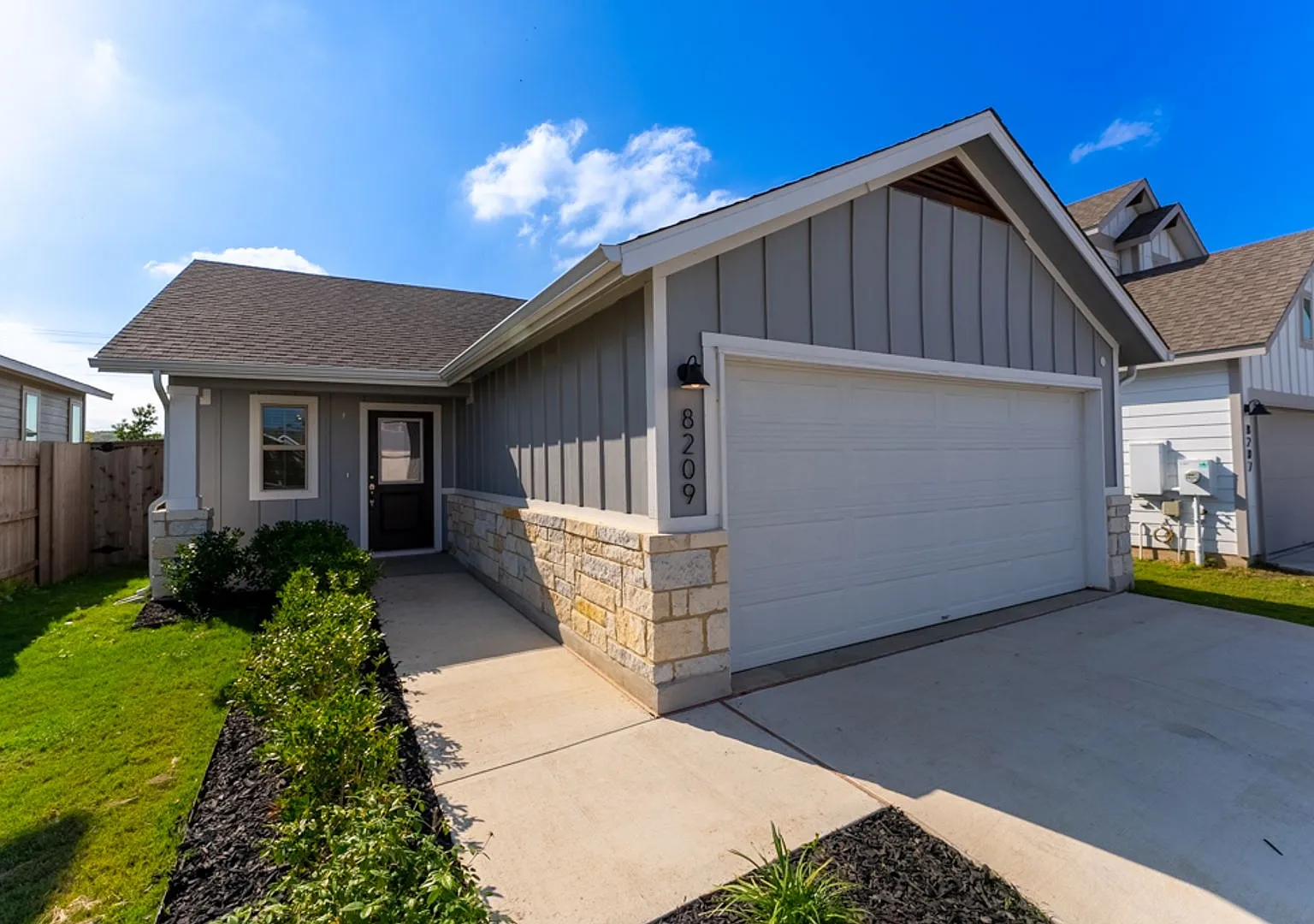 Must see 3 bedroom in South East Austin! — Photo 1