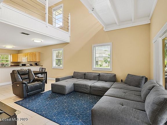 4th image of 2390 Vero South Cir SW