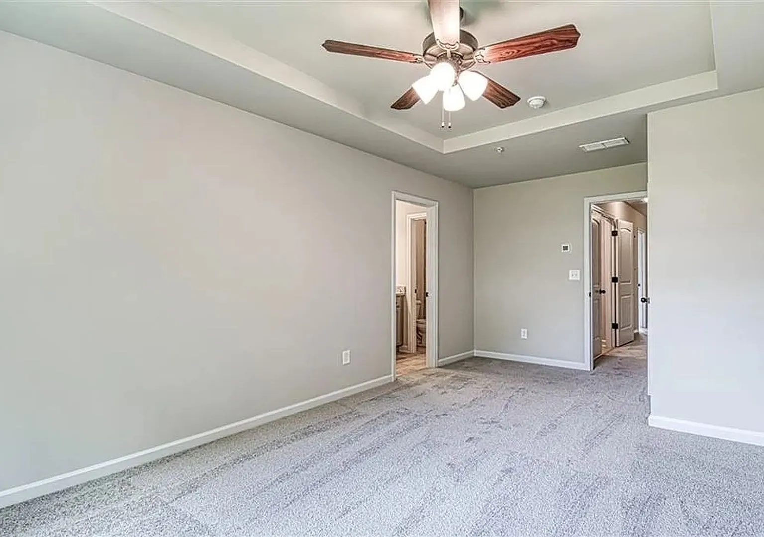 Room in 3 Bedroom Home at Bayrose Cir — Photo 4