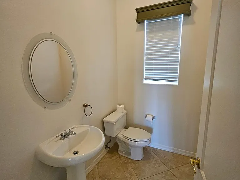 2694 Sanctuary Dr — Photo 10