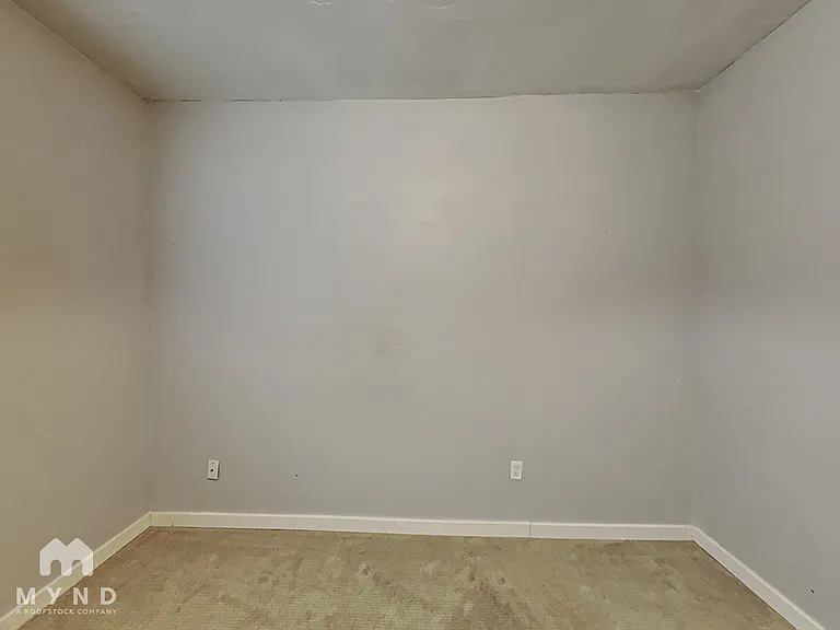 205 Ivy Ct — Photo 23