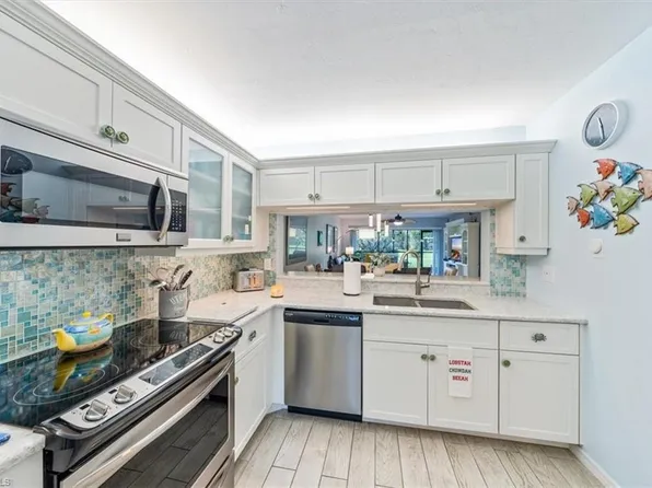 1212 Commonwealth CIR #K-105, NAPLES, FL 34116