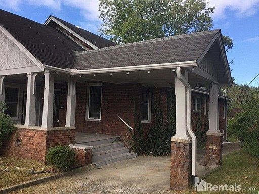 2nd image of 525 N Justice St