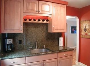 6120 Kelsey Rd, Parma, OH 44129