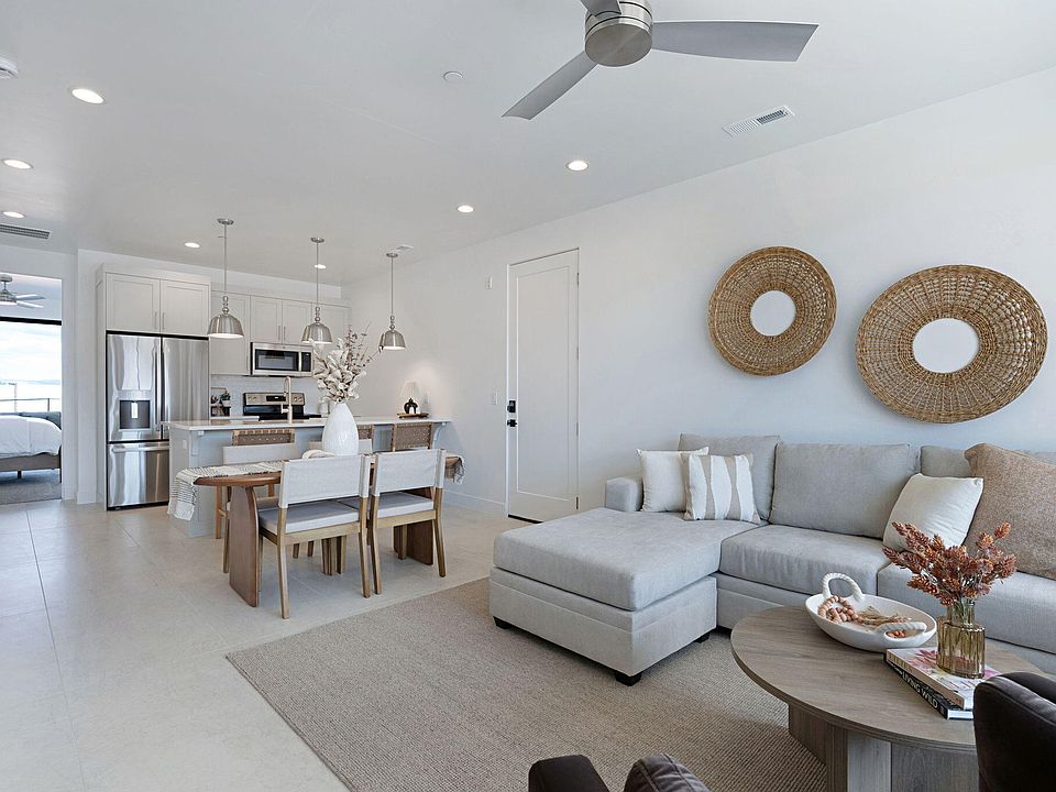 1st image of 425 W Momori Cir #B2
