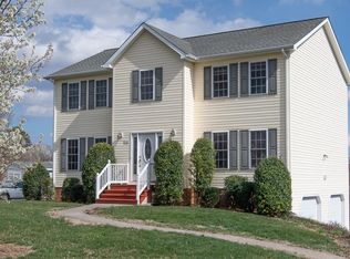 112 Aftons Meadow Rd, Vinton, VA 24179