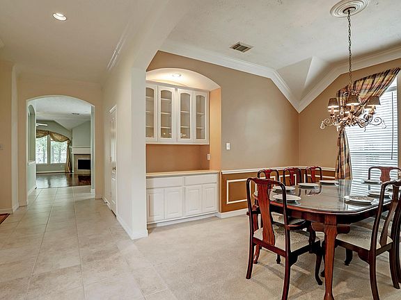 Main Hallway leads to Great Room.