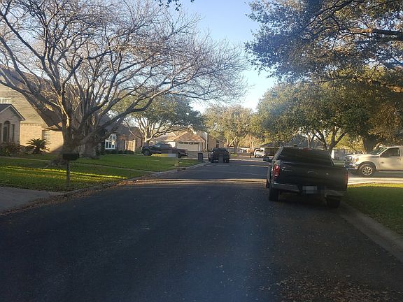 4th image of 4213 Cowhouse Creek Ct