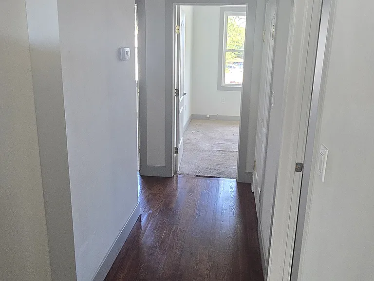 607 N 5th St #2 — Photo 4