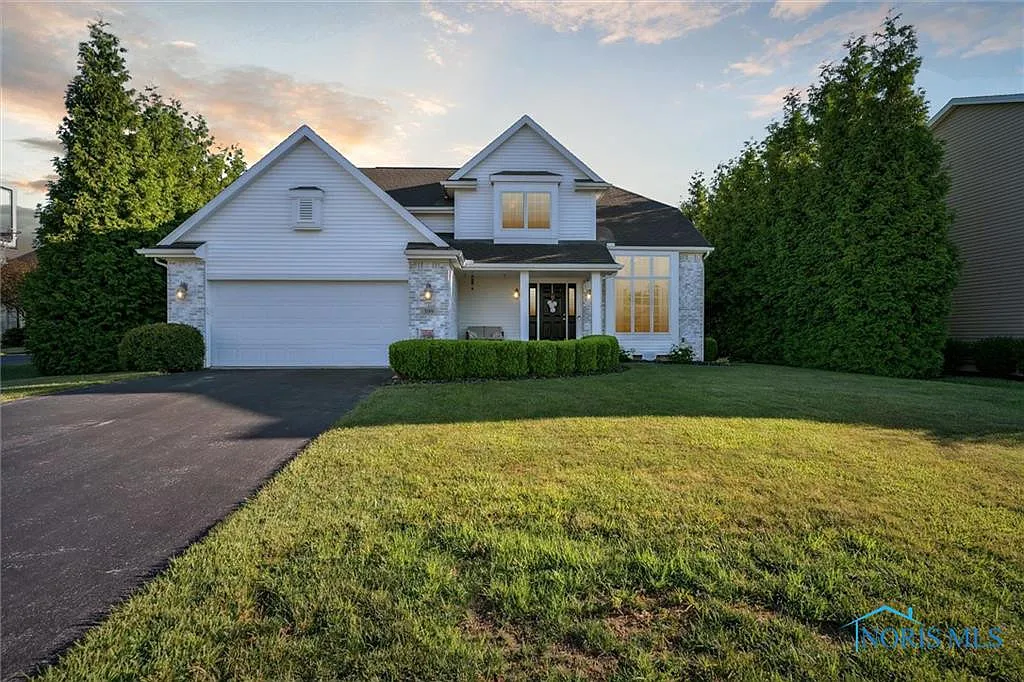 399 Nora Dr photo 1