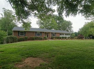 755 Hastings Hill Rd, Kernersville, NC 27284