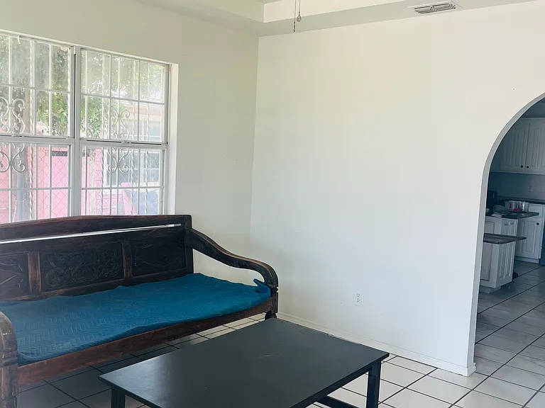 405 S Tio Ave — Photo 19