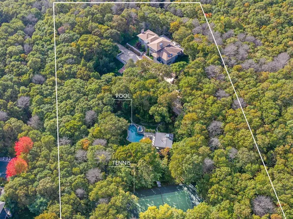 550 Little Noyac Path, Water Mill, NY 11976