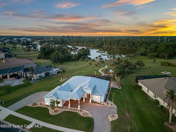 2nd image of 3547 Province Dr