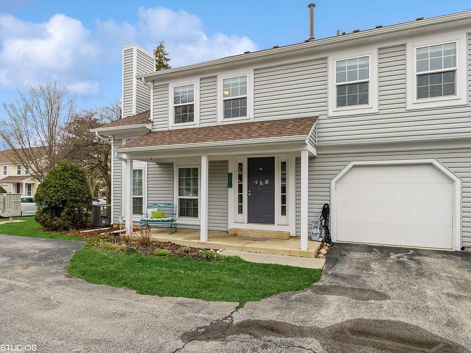 1st image of 260 Acorn Dr