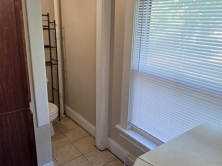925 Burnett Ave #5 — Photo 10