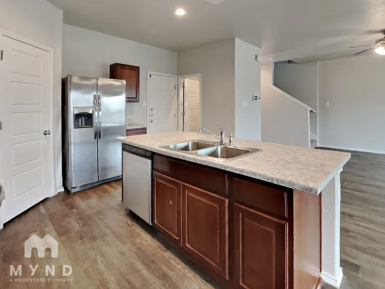 12923 Cicely Ct — Photo 3