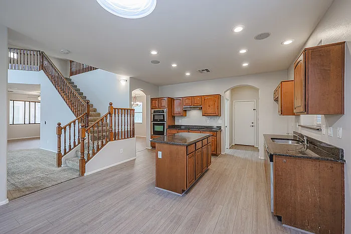 16205 W Gibson Ln — Photo 18